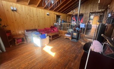 Casa Ampliada en Terreno de 735 m² en Lomas de lo Aguirre, Pudahuel.