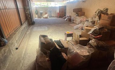 Casa Ampliada en Terreno de 735 m² en Lomas de lo Aguirre, Pudahuel.