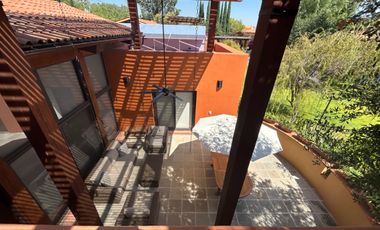RENTA DE CASA DE UN NIVEL EN BALVANERA QUERÉTARO CON ALBERCA