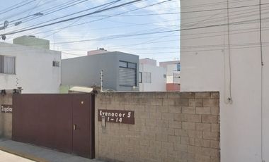 Casa en Venta en Cuautlancingo, Puebla. 3 Habitaciones, 3 Baños, 1 Estacionamiento. 110m2