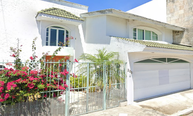 HERMOSA PROPIEDAD, EN UN LUGAR MARAVILLOSO.