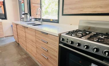 ARRIENDO CASA TEMPORADA PUCON - PISCINA Y HOT TAB