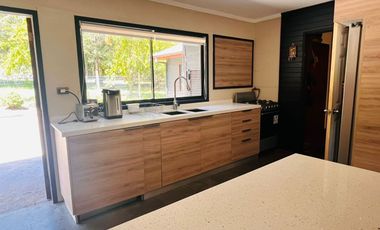 ARRIENDO CASA TEMPORADA PUCON - PISCINA Y HOT TAB