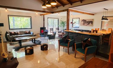 ARRIENDO CASA TEMPORADA PUCON - PISCINA Y HOT TAB