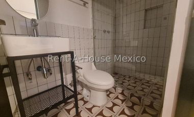 Departamento Amueblado en Renta en Naucalpan,Lomas de Tecamachalco CMB 25-1064.