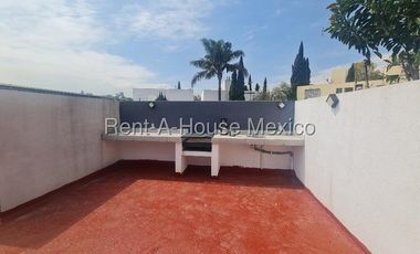 Departamento Amueblado en Renta en Naucalpan,Lomas de Tecamachalco CMB 25-1064.