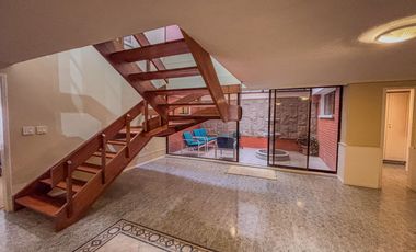 Departamento Duplex Amoblado de Renta 4 Dorm. - 4 Baños