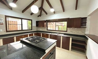 CASA EN VENTA ALFAGUARA JAMUNDI VALLE DEL CAUCA