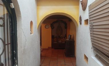 CASA HABITACION AMUEBLADA EN VENTA EN CADEREYTA JIMENEZ, NUEVO LEON, ZONA COL. NUEVA MADERO, CONSTRUCCION Y DISEÑO ARQUITECTONICO, ESTILO RUSTICO
