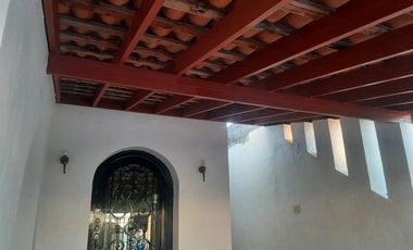 CASA HABITACION AMUEBLADA EN VENTA EN CADEREYTA JIMENEZ, NUEVO LEON, ZONA COL. NUEVA MADERO, CONSTRUCCION Y DISEÑO ARQUITECTONICO, ESTILO RUSTICO