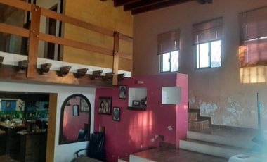 CASA QUINTA AMUEBLADA EN VENTA EN CADEREYTA JIMENEZ, NUEVO LEON, ZONA COL. NUEVA MADERO,  CONSTRUCCION Y DISEÑO ARQUITECTONICO, ESTILO RUSTICO