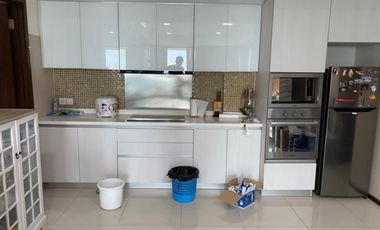 DIjual Apartemen St Moritz Royal Suites Lantai Tinggi Size 112, Unit Renovated