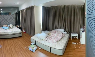 DIjual Apartemen St Moritz Royal Suites Lantai Tinggi Size 112, Unit Renovated