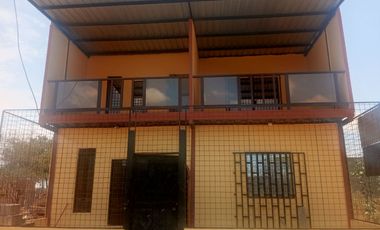 CASA DE VENTA EN URBANIZACION COSTA REAL 2 EN MANTA JARAMIJO.