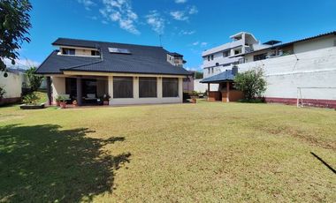 VENTA AMPLIA CASA SECTOR SANGOLQUI