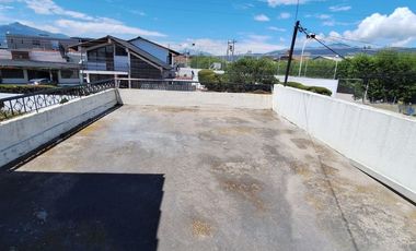 VENTA AMPLIA CASA SECTOR SANGOLQUI