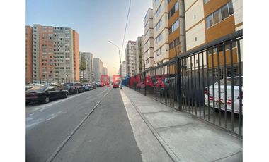 Vendo Cochera En Condominio