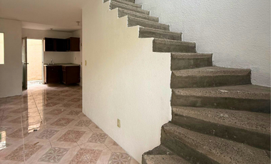 VENTA CASA HABITACION UBICADA EN PRIVADA PLEIONE CASA 15, EXCELENTES CONDICIONES