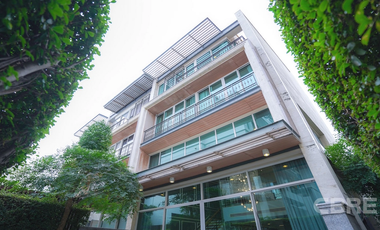 349 Residence (Ref. RSA4730)