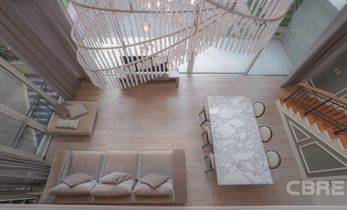 349 Residence (Ref. RSA4730)