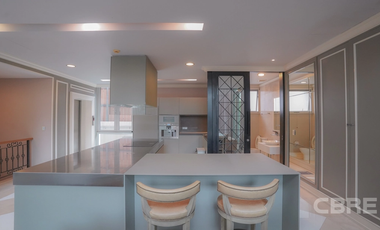 349 Residence (Ref. RSA4730)