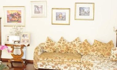 VENDO HERMOSA CASA EN AV. LA ENCALADA