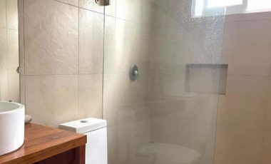 EXCELENTE OPORTUNIDAD BUENA ZONA Y CASA HERMOSA