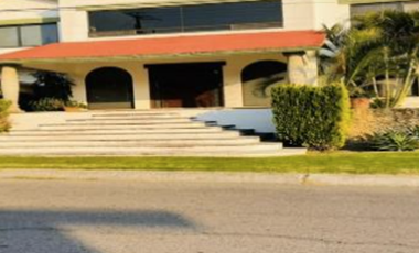 EXCELENTE OPORTUNIDAD BUENA ZONA Y CASA HERMOSA