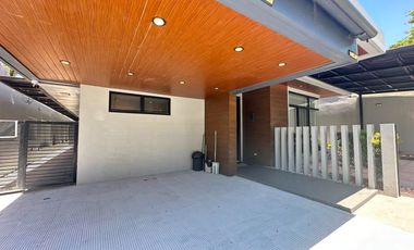 Well maintain Modern contemporary House in Alabang Hills