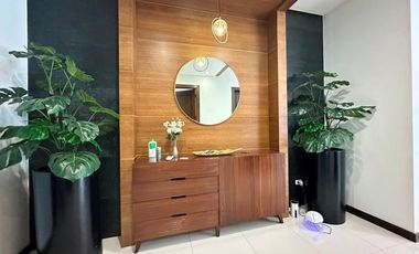Well maintain Modern contemporary House in Alabang Hills