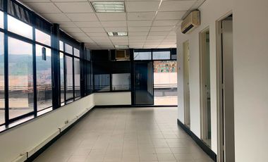 46612 Oficina en Venta Milla de Oro