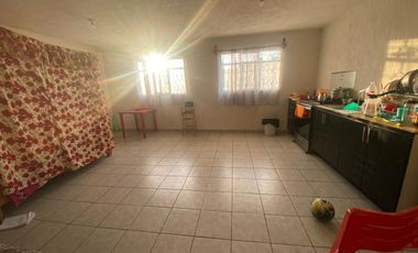 PROPIEDAD COMERCIAL EN RIVERA DE LA PRESA DE OPORTUNIDAD EN VENTA SOBRE BOULEVARD CON 4 LOCALES Y 2 DPTOS.