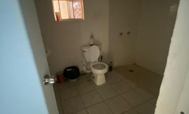 PROPIEDAD COMERCIAL EN RIVERA DE LA PRESA DE OPORTUNIDAD EN VENTA SOBRE BOULEVARD CON 4 LOCALES Y 2 DPTOS.