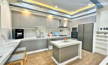 Furnished Beautiful House for sale in Bf Resort Village Las Pinas City