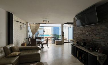 VENDO CASA EN ALAMEDA EL ESPINELO EN LAS BRISAS DE VILLA