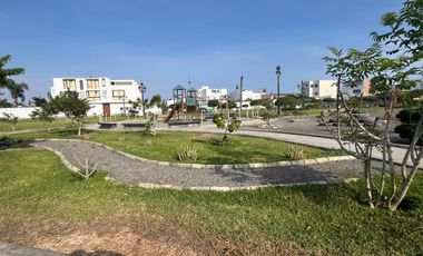 VENDO CASA EN ALAMEDA EL ESPINELO EN LAS BRISAS DE VILLA