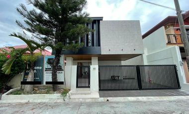 Massive 4 bedrooms Brand new House and lot for sale in Las Pina City