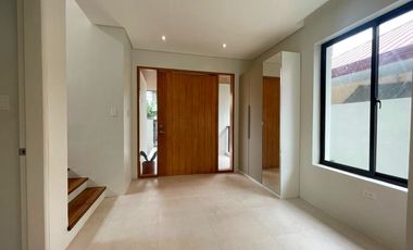 Massive 4 bedrooms Brand new House and lot for sale in Las Pina City