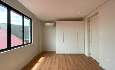 Massive 4 bedrooms Brand new House and lot for sale in Las Pina City