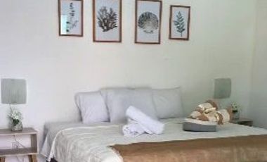 Casa ubicada en Chapala dentro de fraccionamiento Nuevo Chapala Club Residencial, cuenta con, seguridad y vigilancia, áreas comunes, alberca, terraza,