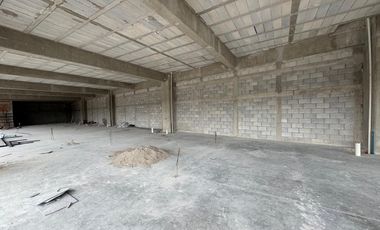 LOCALES COMERCIALES EN RENTA PLANTA BAJA PLAZA LA CEMENTERA 60 M2 CERCA DE GALERIAS SERDAN