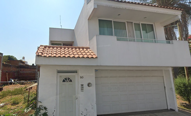 CASA EN VENTA EN URUAPAN