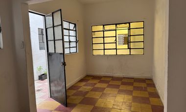 Gran oportunidad de inmueble con 4 unidades independientes en la colonia Ampliación parque Asturias