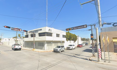 Casa en  Col. Madero, Nuevo Laredo, Tamps.
