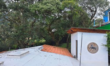 Casa en venta en tepoztlán Morelos, con  amplio terreno