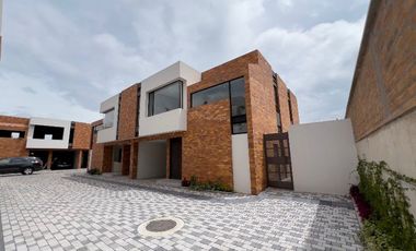 I3 Casas Nuevas en Puembo