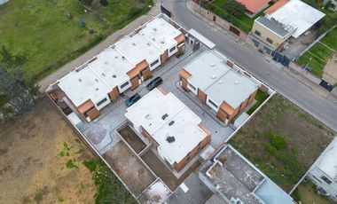 I3 Casas Nuevas en Puembo