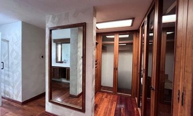 CASA EN RENTA CON INCREÍBLES ESPACIOS Y MUY  BIEN UBICADA.