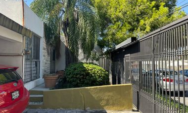 VENTA CASA CUMBRES 1ER SECTOR