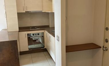 Se Vende Departamento Santiago Centro a pasos Metro Universidad de Chile y Parque Almagro